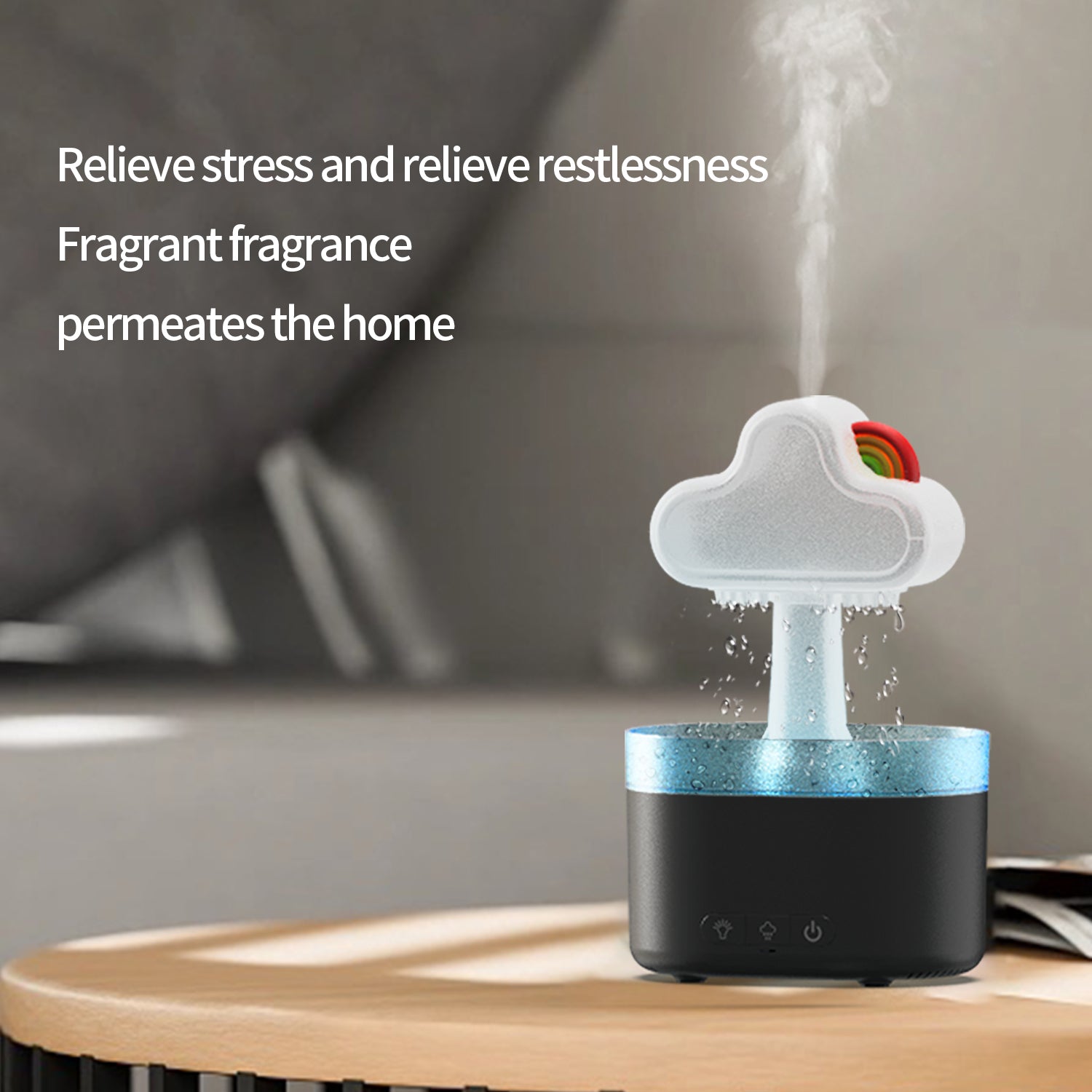 Rain Cloud Humidifier Pro remote control included - close-up